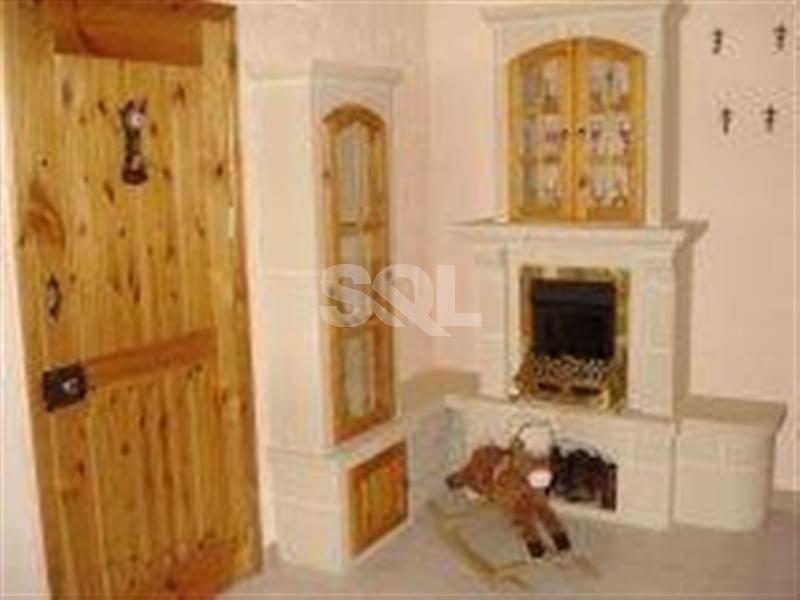 Apartment in Qawra To Rent