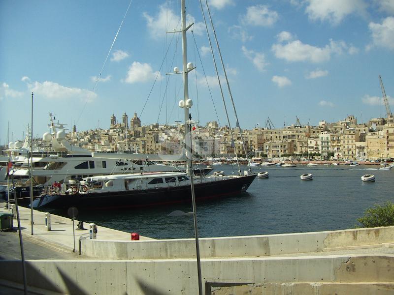 Apartment in Vittoriosa (Birgu) To Rent