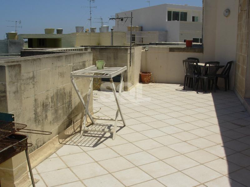Penthouse in Ta' L-Ibrag To Rent