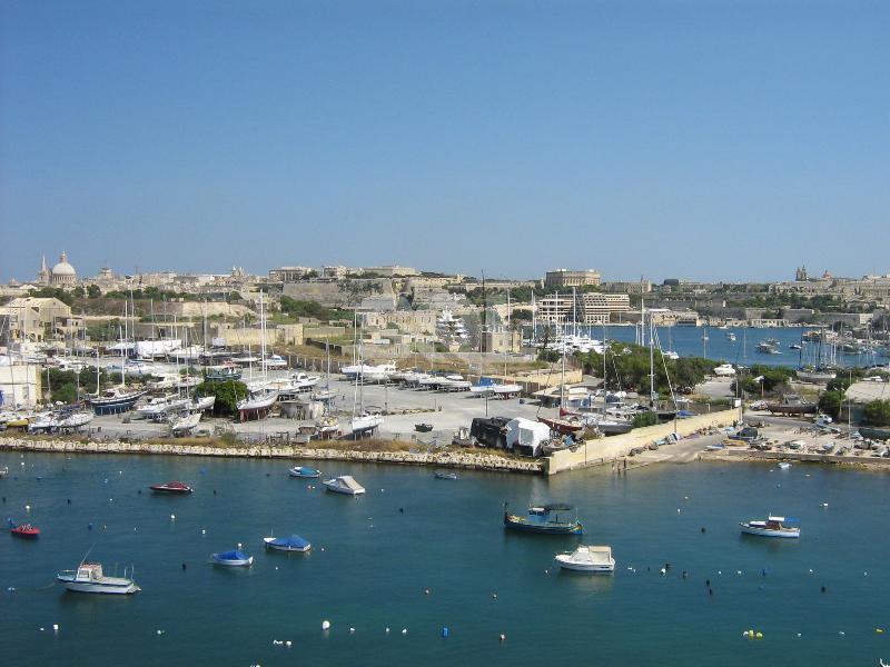 Apartment in Sliema To Rent