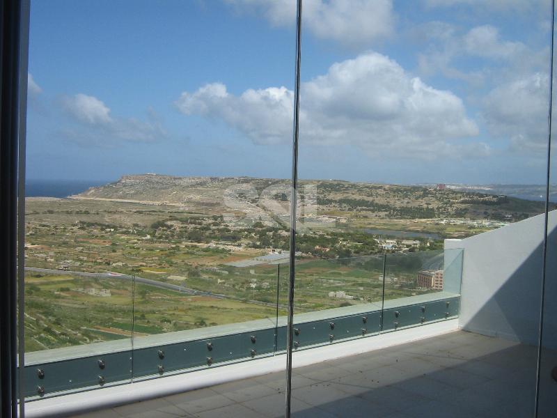 Penthouse in Mellieha To Rent