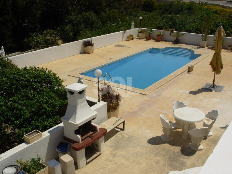 Villa in Mellieha To Rent