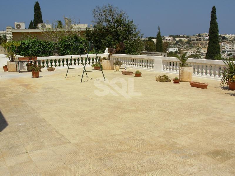 Villa in Mellieha To Rent