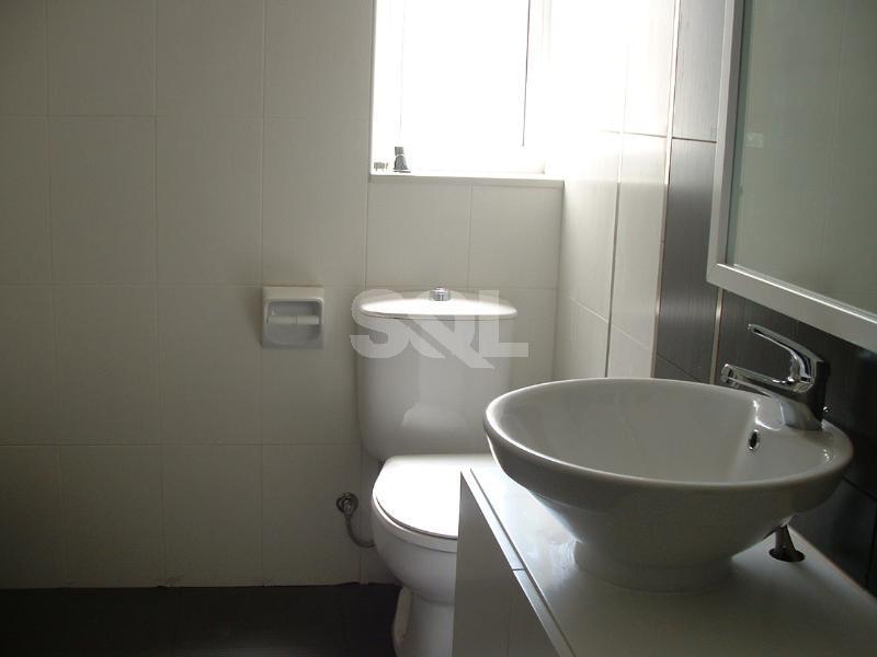 Penthouse in Swieqi To Rent