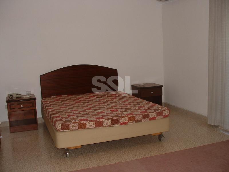 Villa in Swieqi To Rent