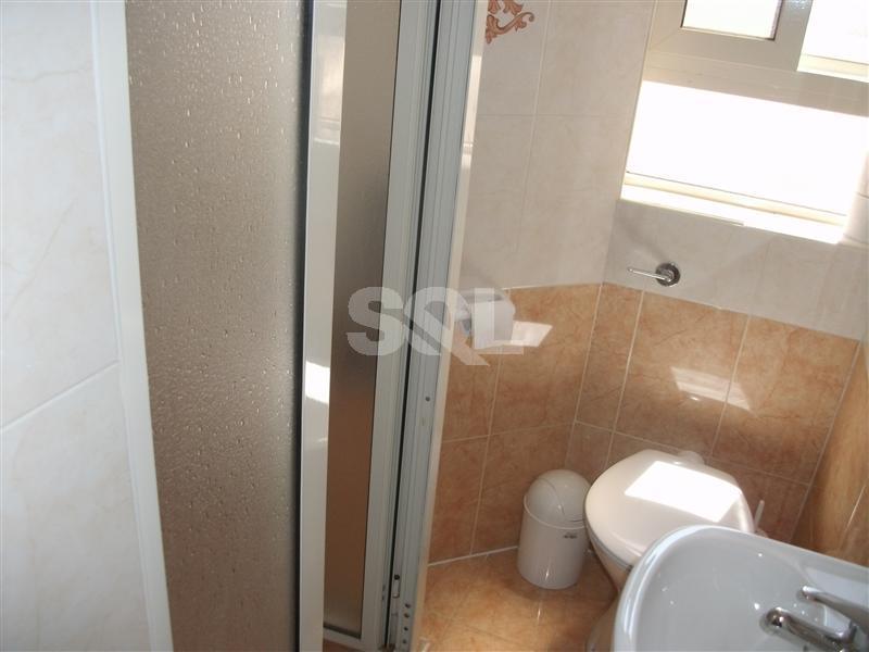 Penthouse in Gzira To Rent