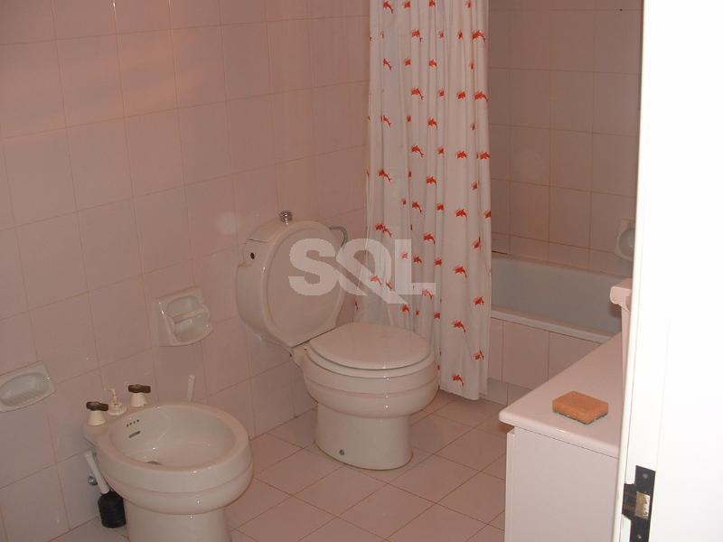 Maisonette in Wardija To Rent
