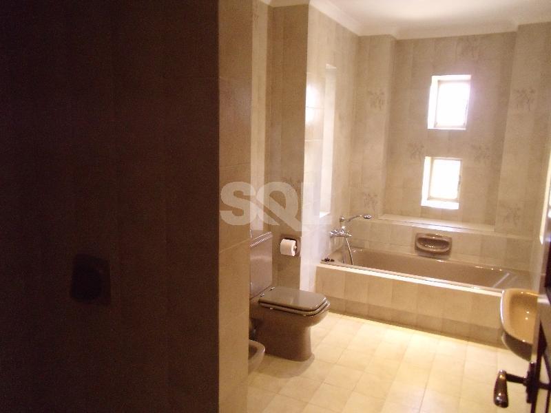 Bungalow in San Pawl Tat-Targa To Rent