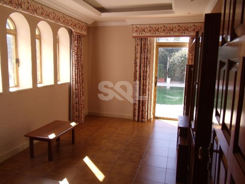 Bungalow in San Pawl Tat-Targa To Rent