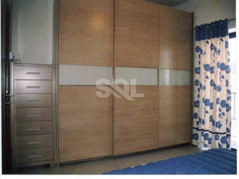Apartment in Bugibba To Rent