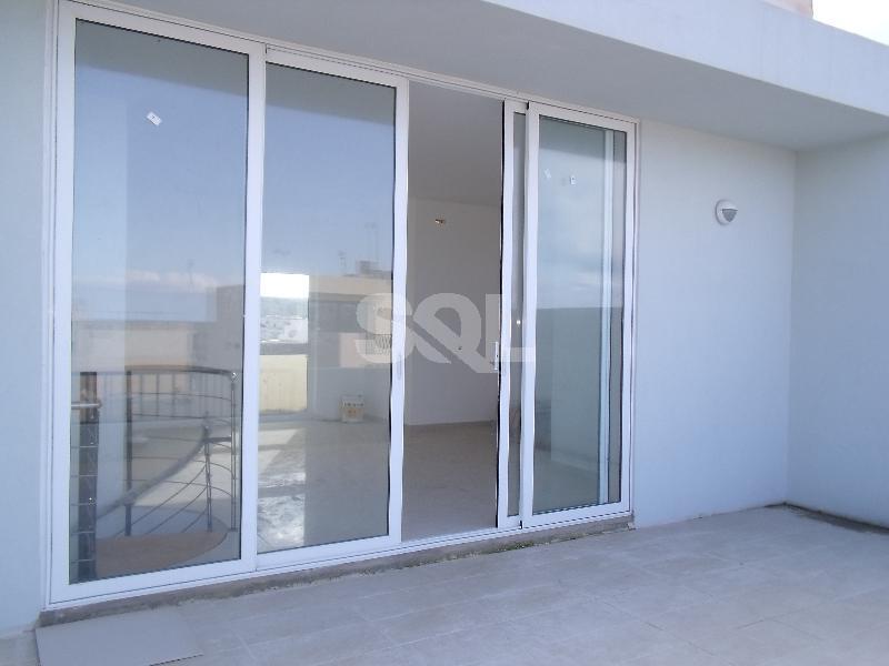 Penthouse in Bugibba To Rent