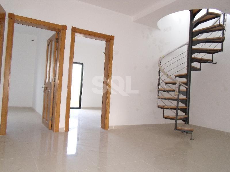Penthouse in Bugibba To Rent
