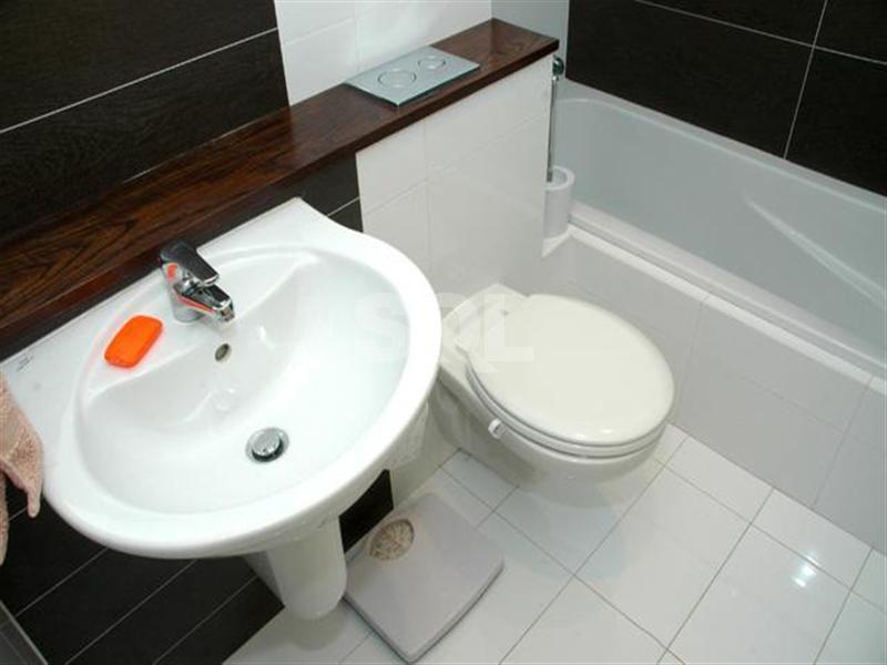 Apartment in Swieqi To Rent