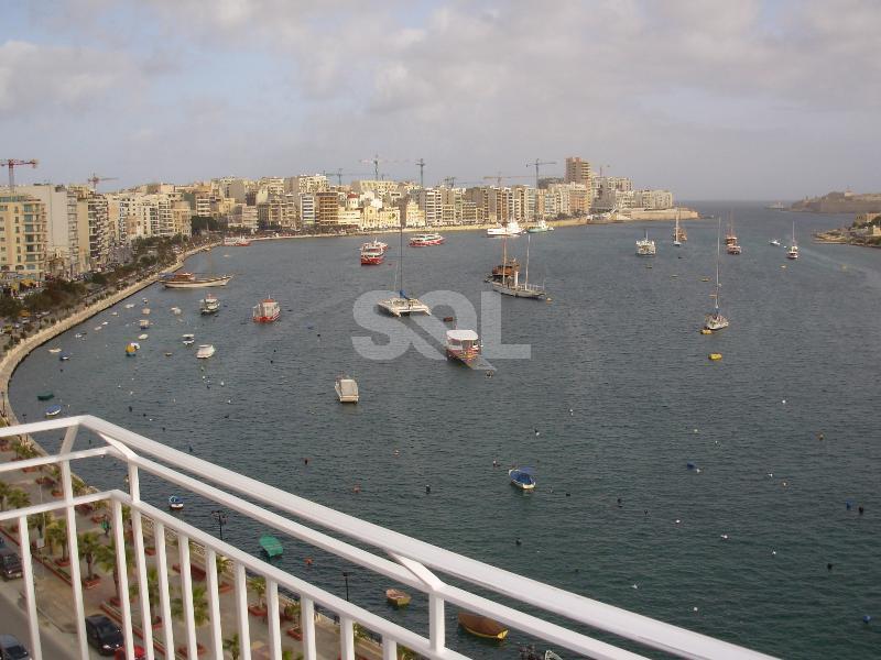 Duplex Penthouse in Gzira To Rent