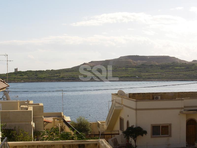 Villa in Qawra To Rent