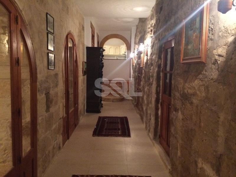 Farmhouse in Maghtab To Rent
