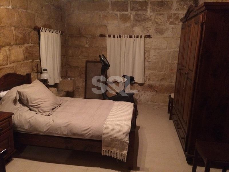 Farmhouse in Maghtab To Rent