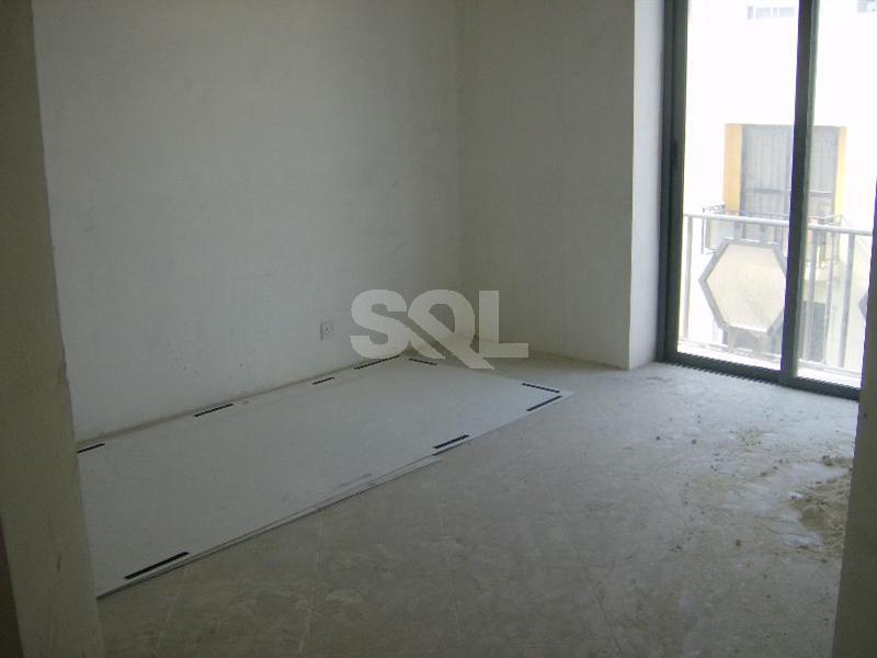 Apartment in Birkirkara To Rent