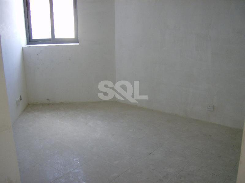 Apartment in Birkirkara To Rent