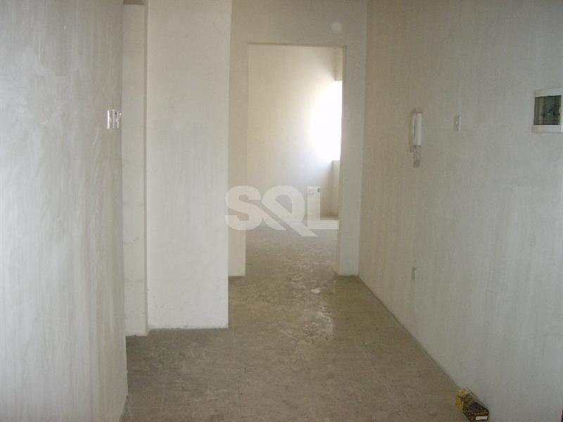 Apartment in Birkirkara To Rent