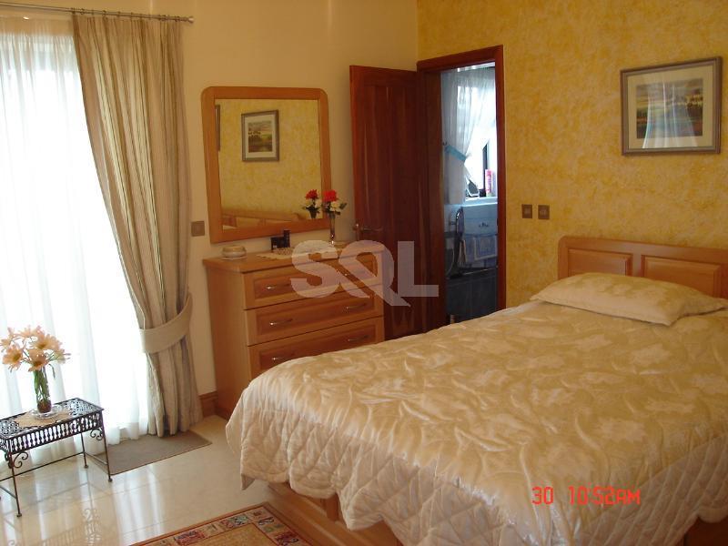 Apartment in Bugibba To Rent
