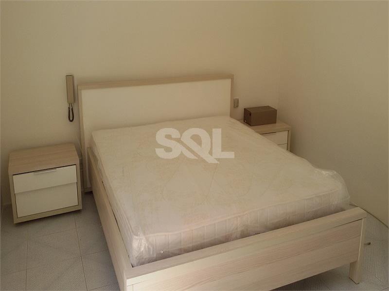 Apartment in Qawra To Rent