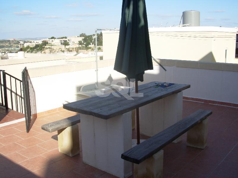 Semi-Detached Villa in Mellieha To Rent