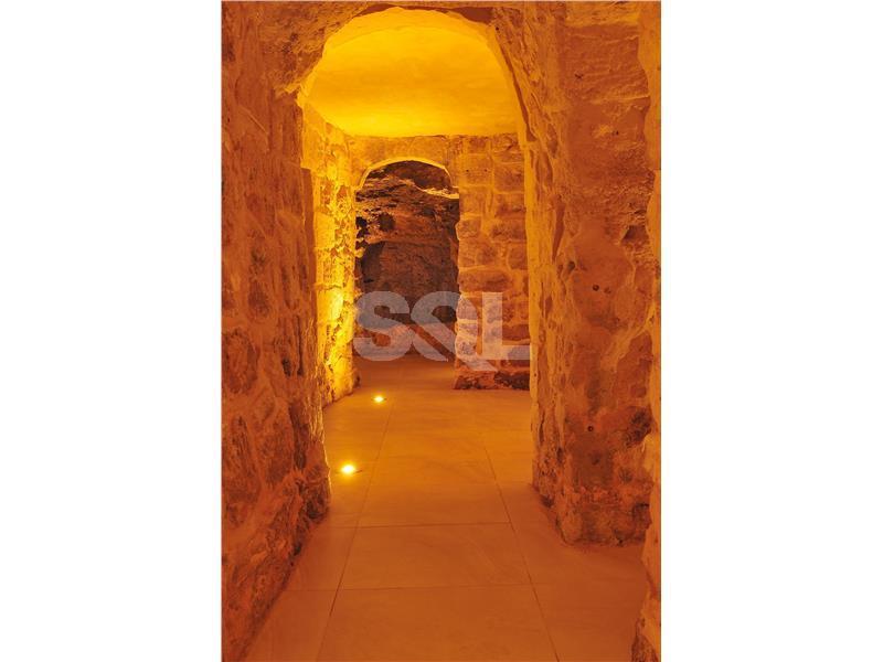 Farmhouse in Bahrija For Sale