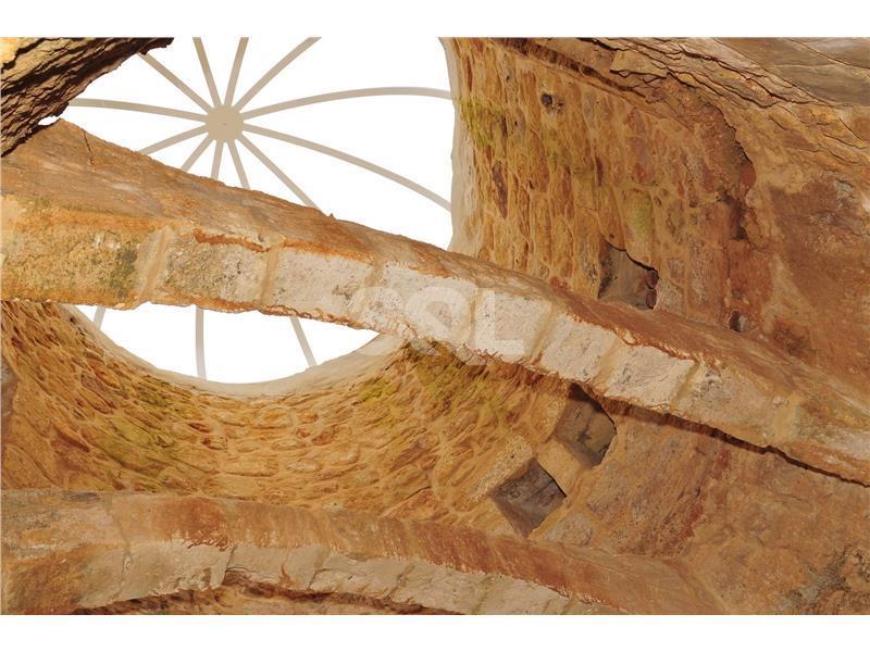 Farmhouse in Bahrija For Sale