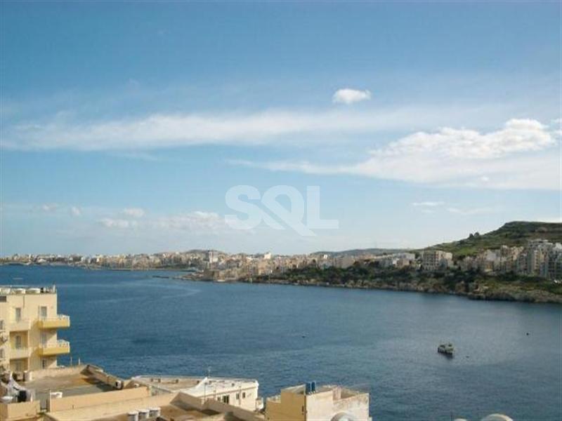 Apartment in Xemxija To Rent