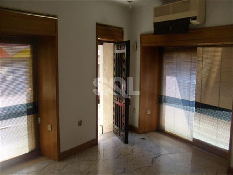 Retail/Catering in Sliema To Rent