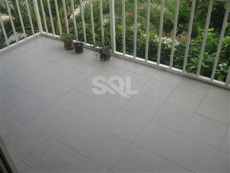 Apartment in Swieqi To Rent