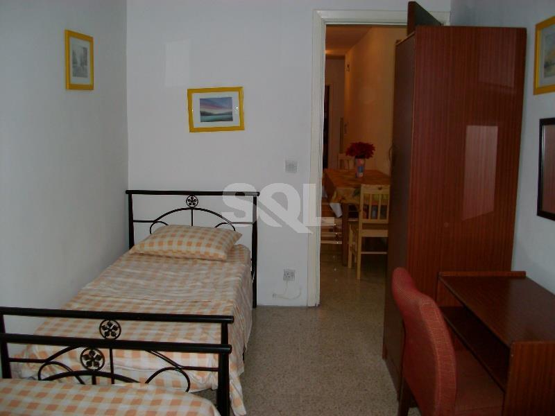 Apartment in Bugibba To Rent