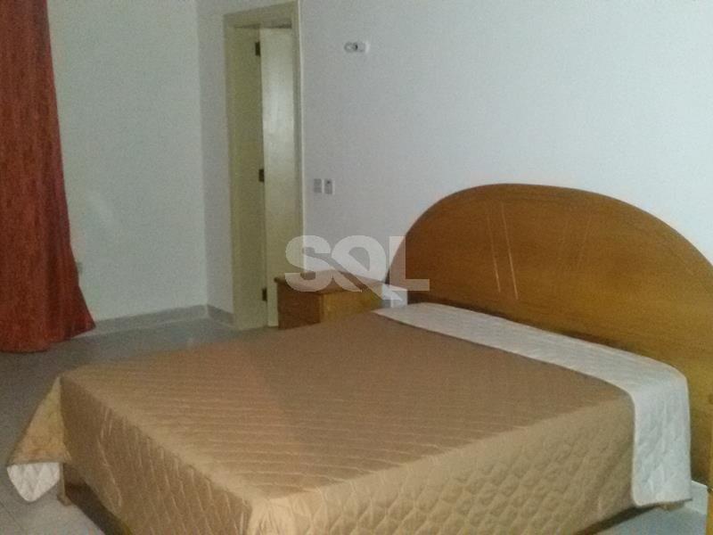 Apartment in Bugibba To Rent