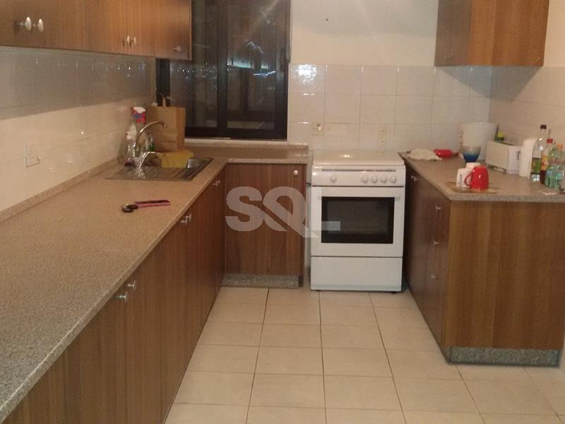 Apartment in Bugibba To Rent