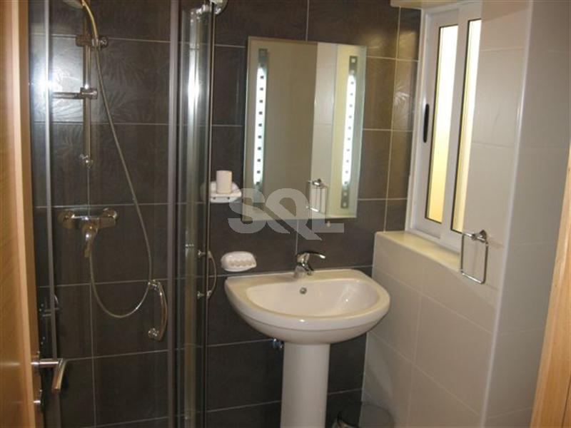 Duplex Penthouse in Sliema To Rent