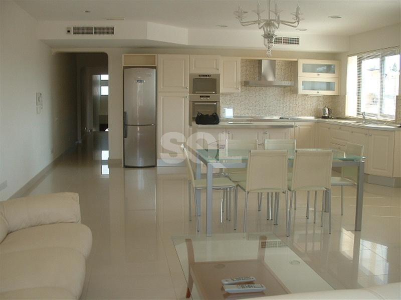 Apartment in Swieqi To Rent