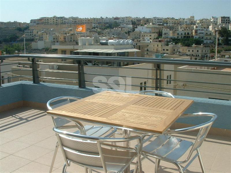 Apartment in Swieqi To Rent