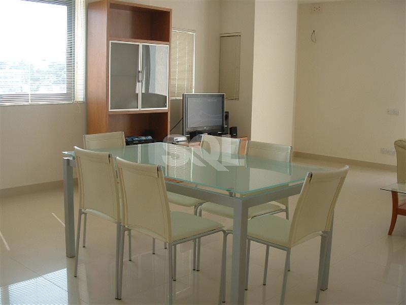 Apartment in Swieqi To Rent