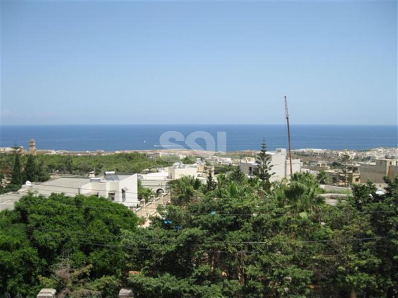 Villa in High Ridge To Rent