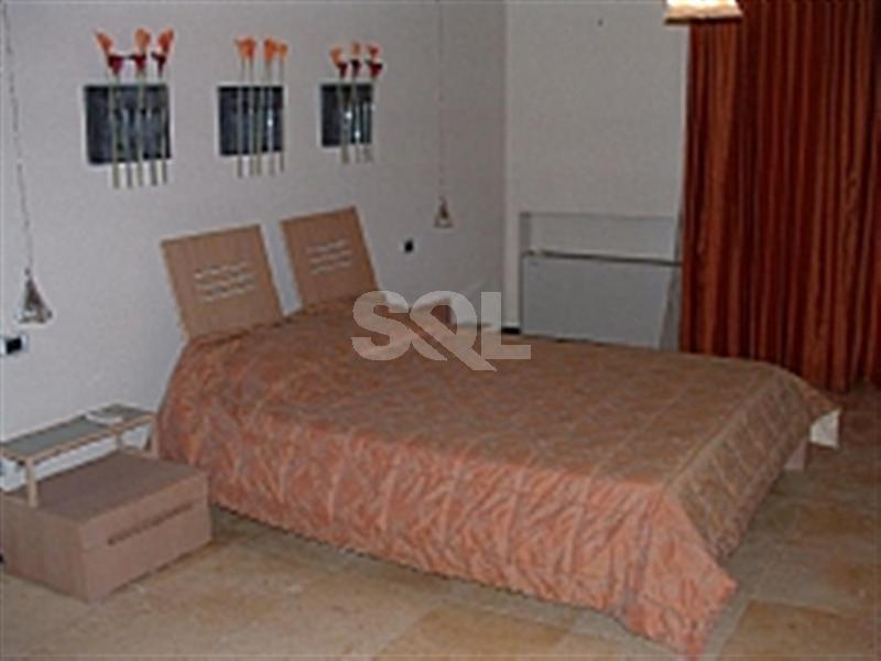 Penthouse in Portomaso To Rent