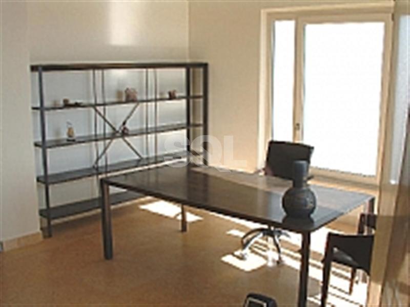 Penthouse in Portomaso To Rent