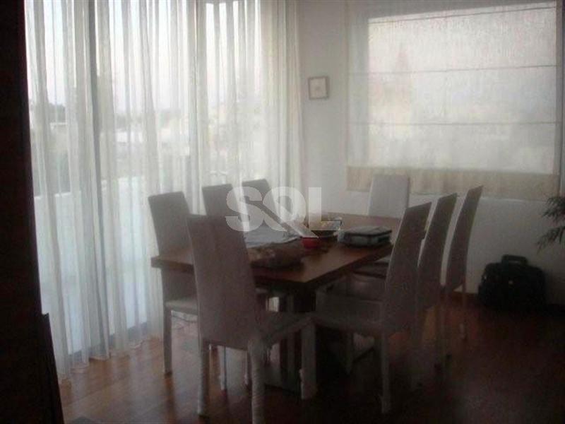 Maisonette in Pembroke To Rent