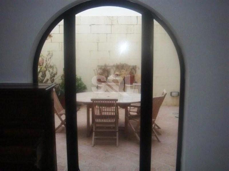 Maisonette in Pembroke To Rent