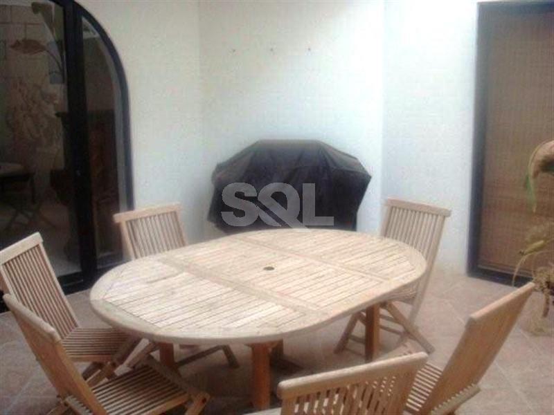 Maisonette in Pembroke To Rent