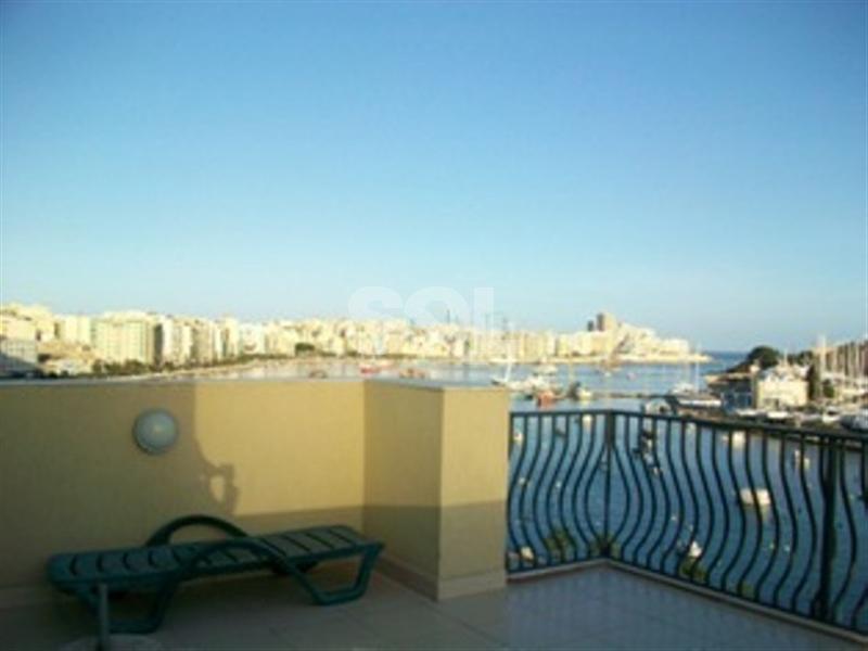 Penthouse in Gzira To Rent