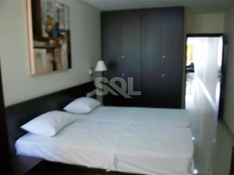 Apartment in Gzira To Rent