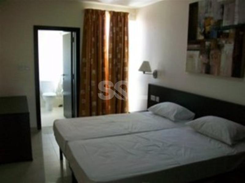 Apartment in Gzira To Rent