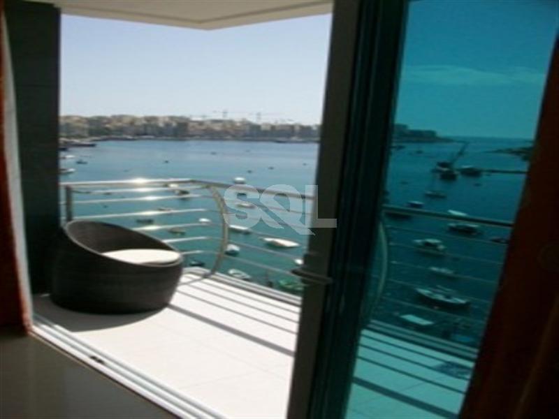 Apartment in Gzira To Rent