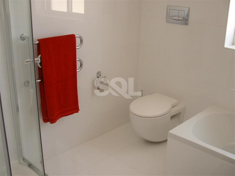 Penthouse in Swieqi To Rent